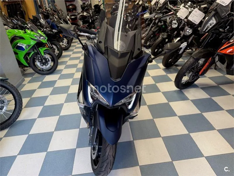 Yamaha TMAX 530 – Vista 4