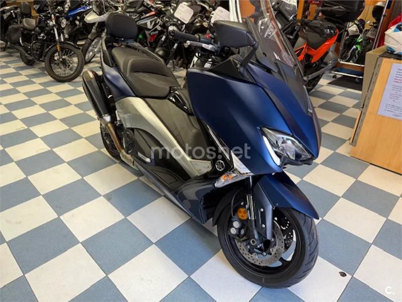 Yamaha TMAX 530 – Vista 5