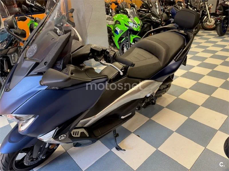 Yamaha TMAX 530 – Vista 6