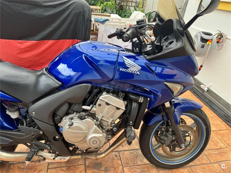 Honda CBF 600 S – Vista 4