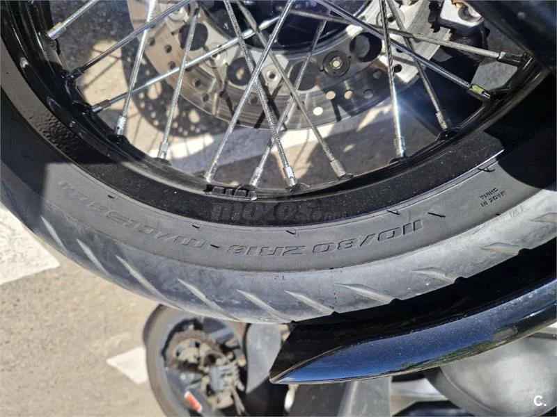 Triumph Thruxton EFI – Vista 7