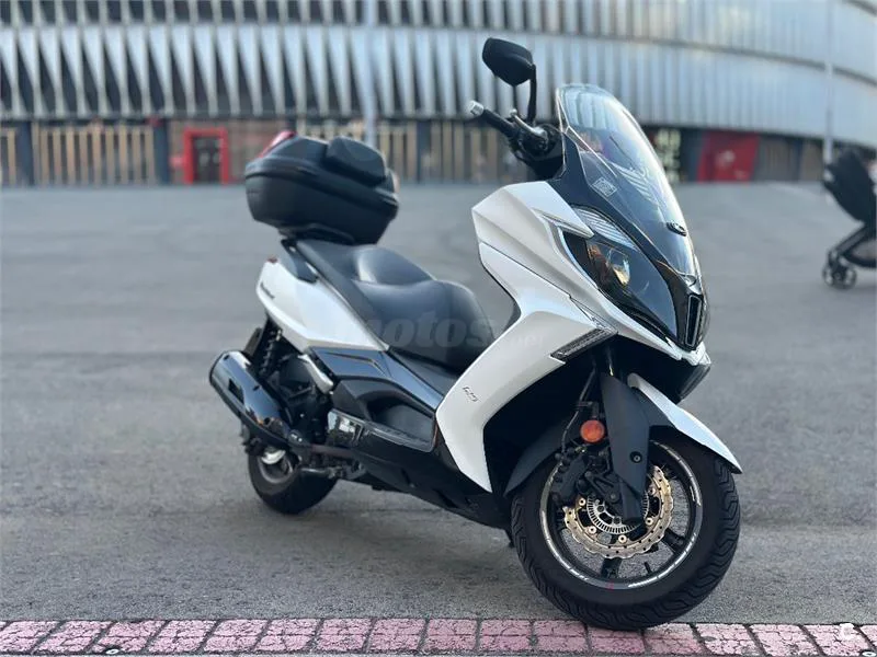Kymco Super Dink 125 – Vista 4