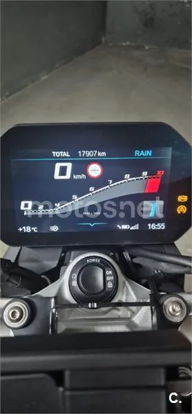 BMW F 900 R – Vista 17