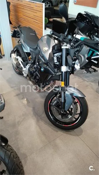 BMW F 900 R – Vista 9
