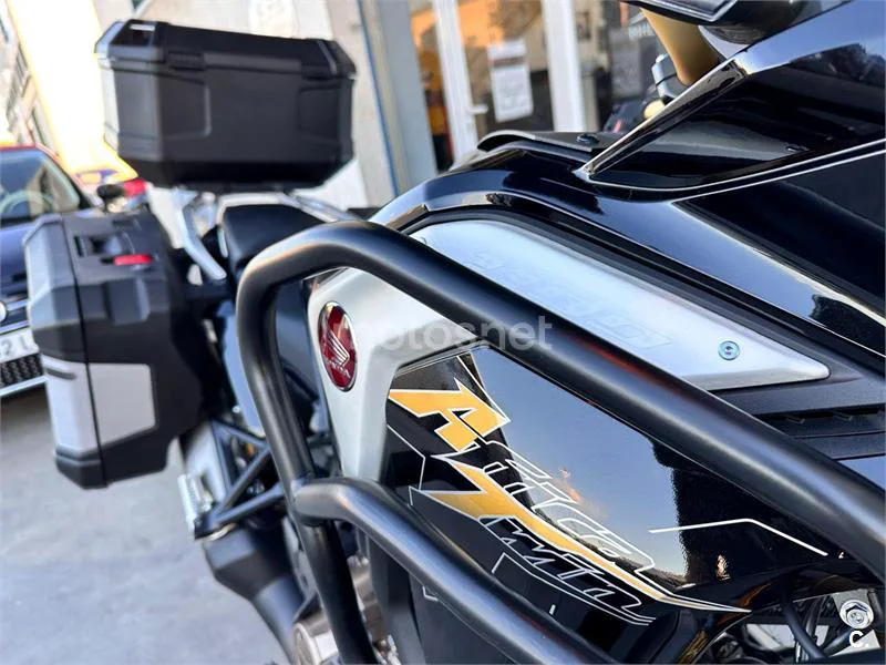 Honda CRF 1100L Africa Twin – Vista 8