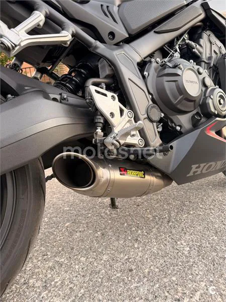 Honda CBR 650 R – Vista 3
