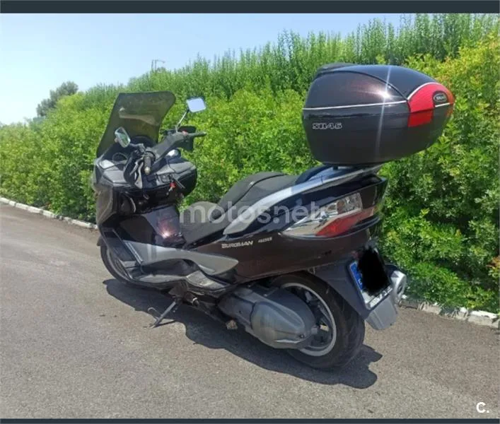 Suzuki Burgman 400 – Vista 6
