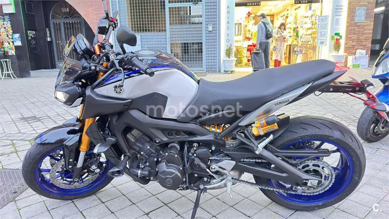 Yamaha MT-09 – Vista 5