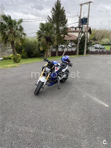 BMW F 900 R – Vista 5