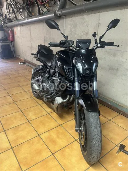 Yamaha MT-07 – Vista 2