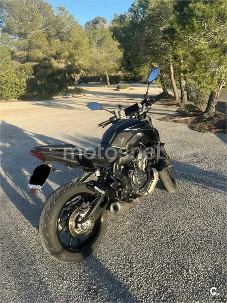 Yamaha MT-07 – Vista 4