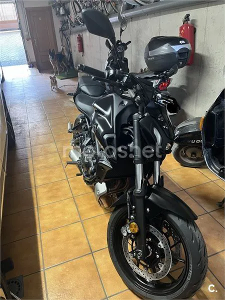 Yamaha MT-07 – Vista 5