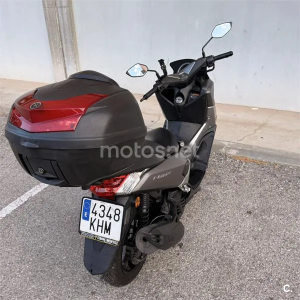Yamaha NMAX – Vista 4