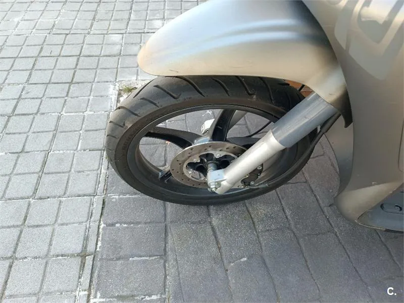 Piaggio Liberty 125 – Vista 3