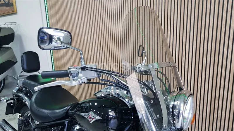 Kawasaki VN 900 Classic – Vista 6
