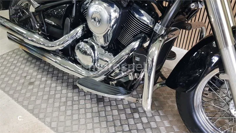 Kawasaki VN 900 Classic – Vista 9