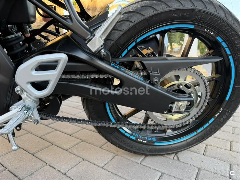 Yamaha MT-125 – Vista 4