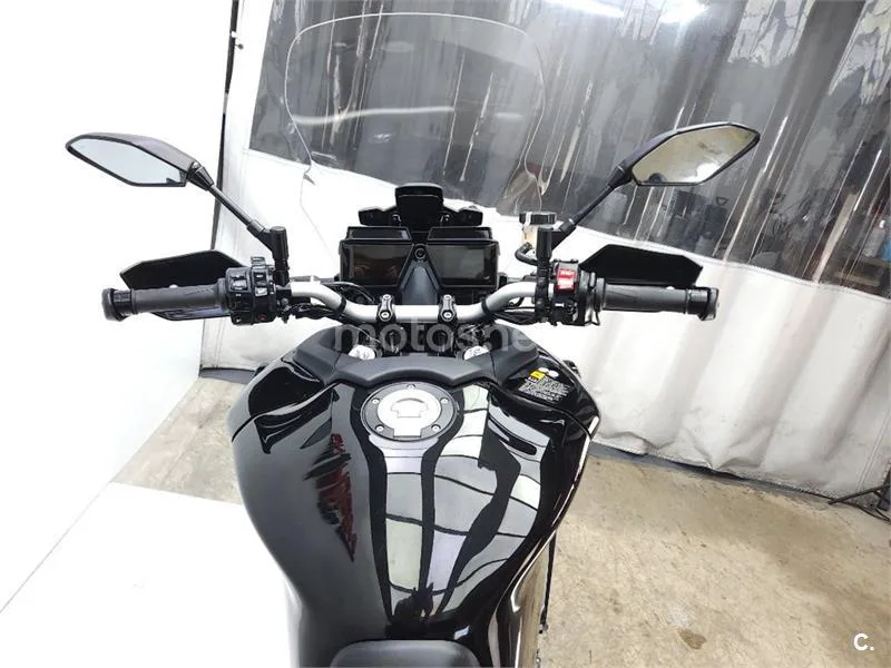 Yamaha Tracer 9 – Vista 7