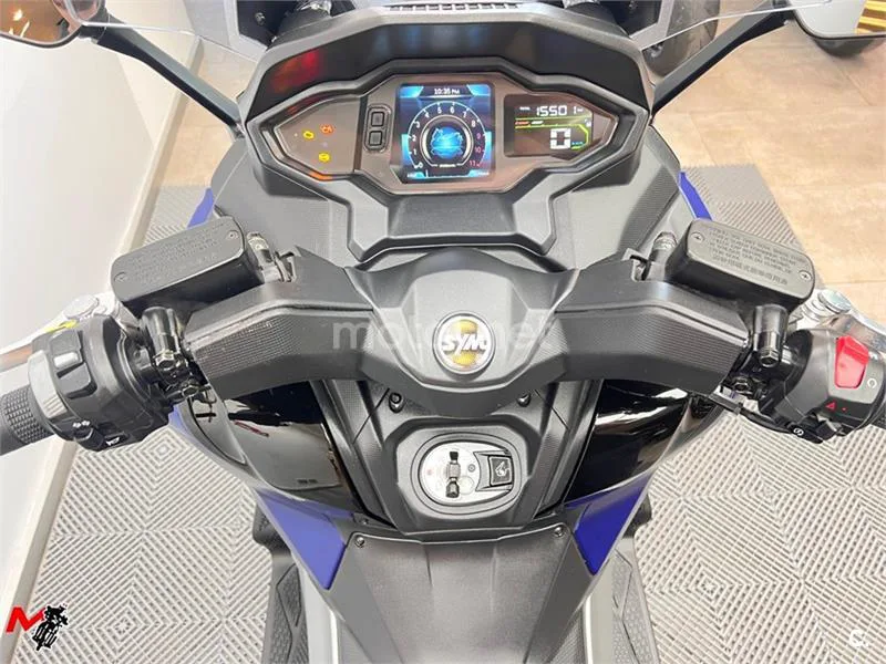 SYM Maxsym TL 500 – Vista 7