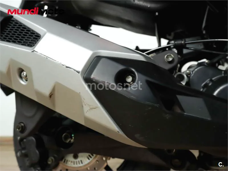 Kymco DTX 350 – Vista 13