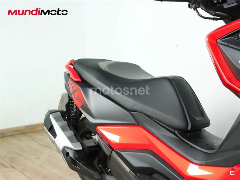 Kymco DTX 350 – Vista 24