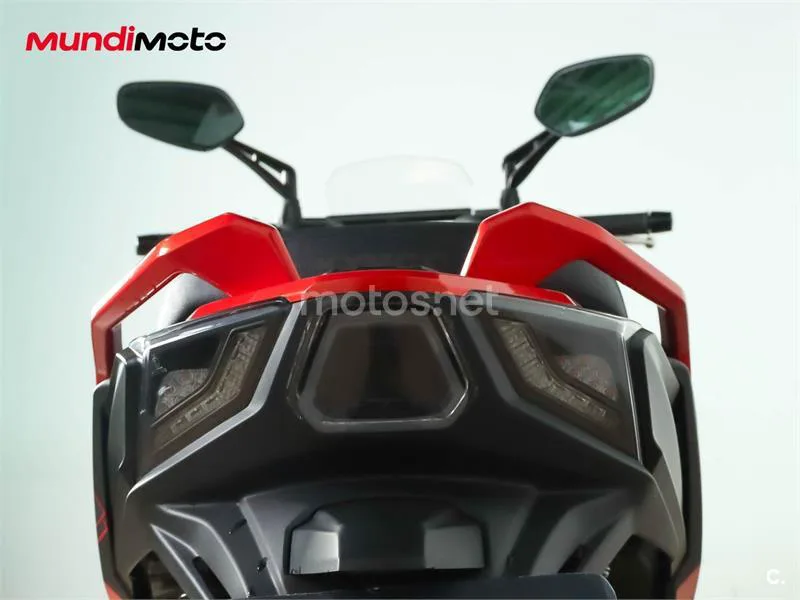 Kymco DTX 350 – Vista 9