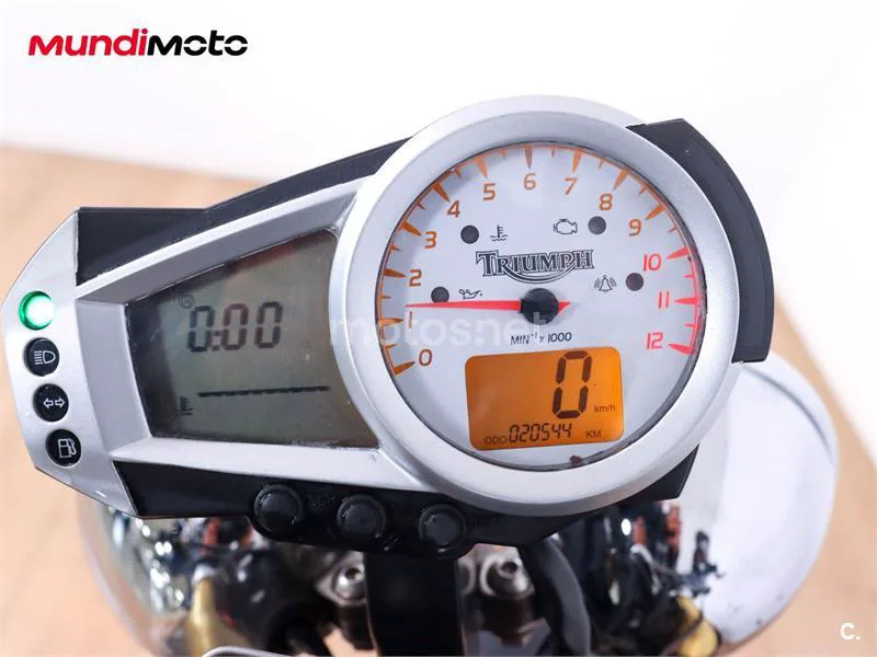 Triumph Speed Triple – Vista 12