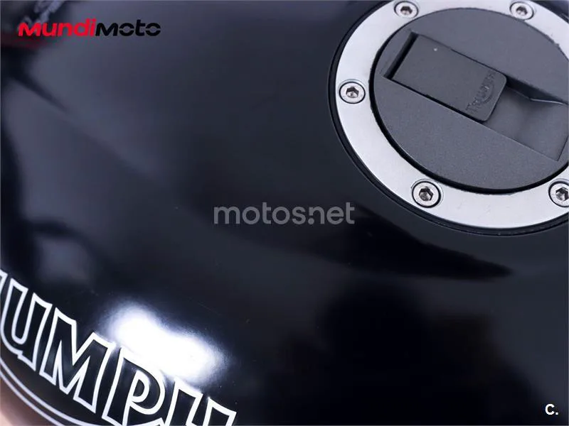 Triumph Speed Triple – Vista 17
