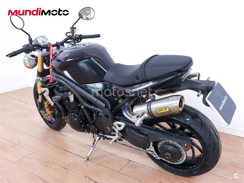 Triumph Speed Triple – Vista 8
