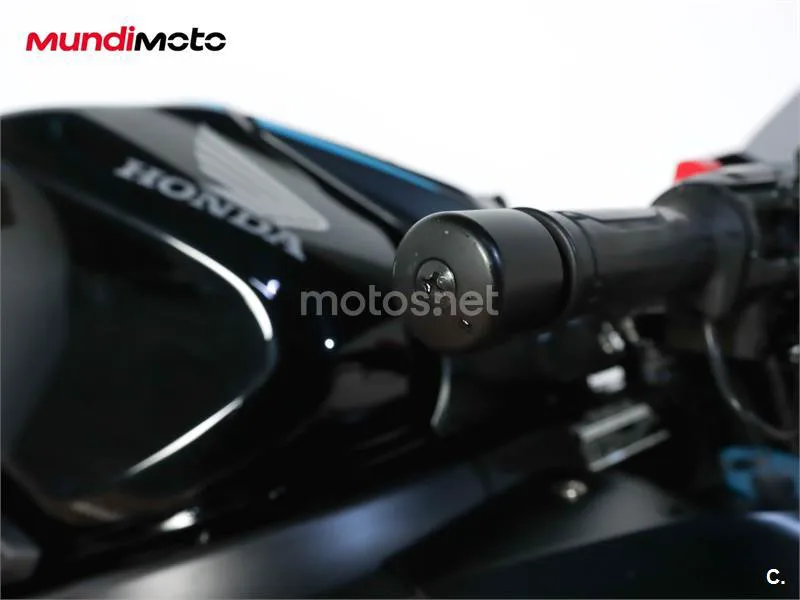 Honda CBR 650 R – Vista 14