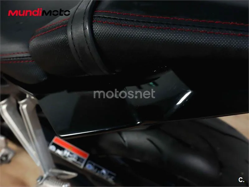 Honda CBR 650 R – Vista 22