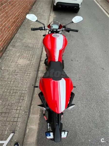 Ducati Monster 821 – Vista 2