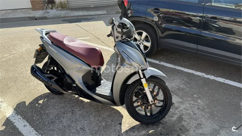 Kymco People S 125 – Vista 7
