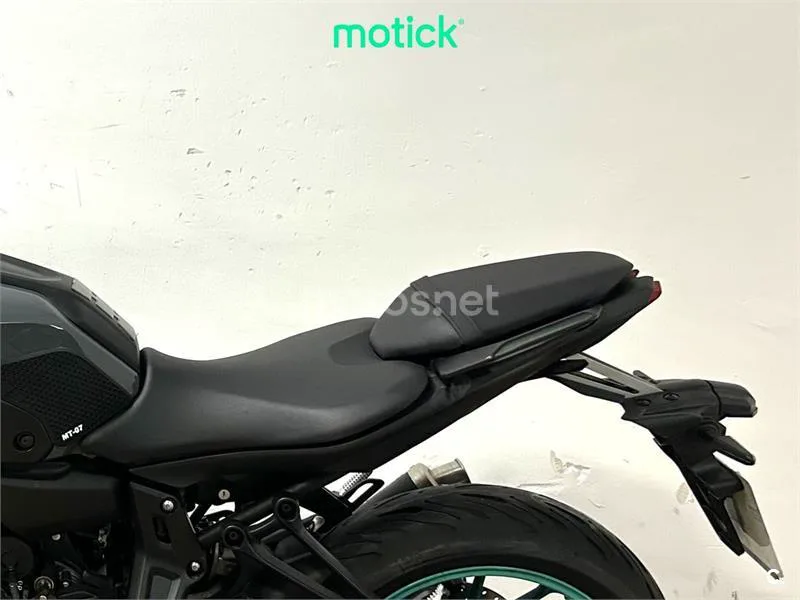 Yamaha MT-07 – Vista 7