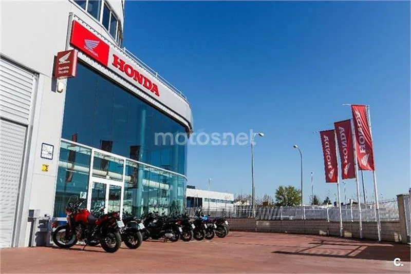 Honda NT1100 – Vista 11