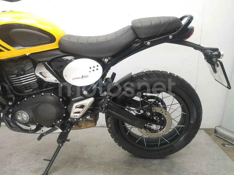 Triumph Scrambler 400 XC – Vista 17