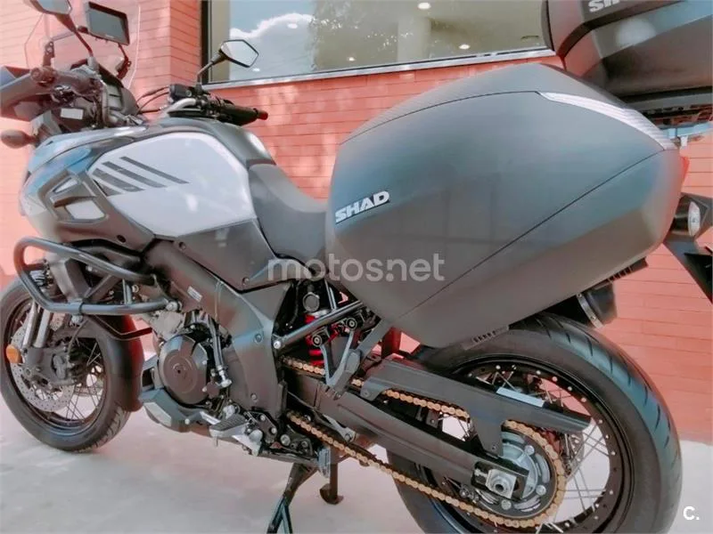 Suzuki V-Strom 1000 XT – Vista 11