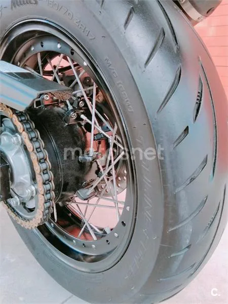 Suzuki V-Strom 1000 XT – Vista 22