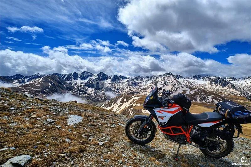 KTM 1290 Super Adventure – Vista 5