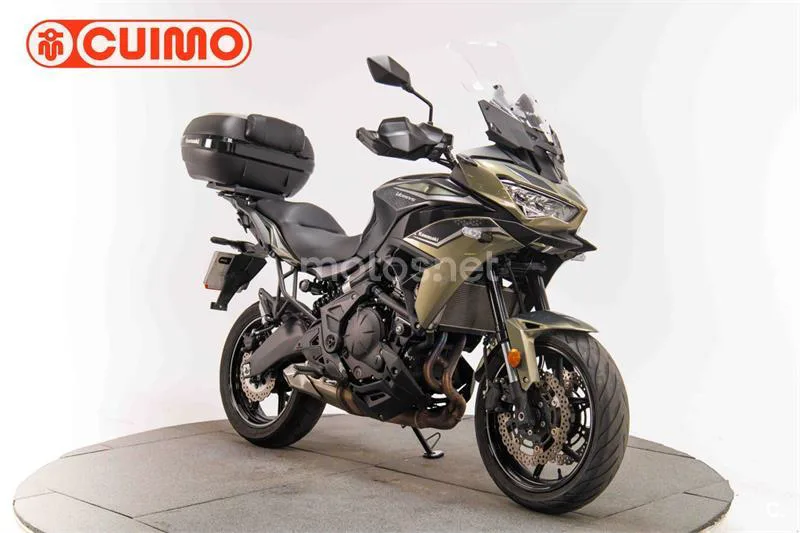 Kawasaki Versys – Vista 11