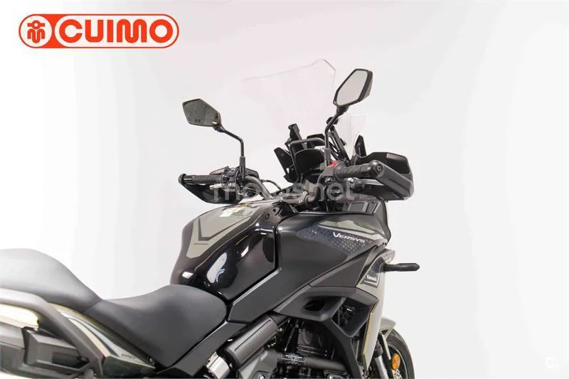 Kawasaki Versys – Vista 16