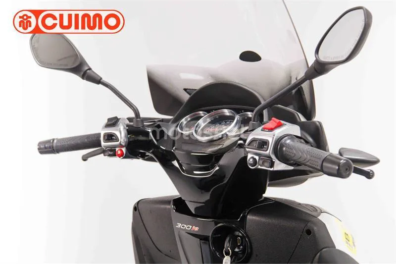 Piaggio MP3 Yourban 300 – Vista 15