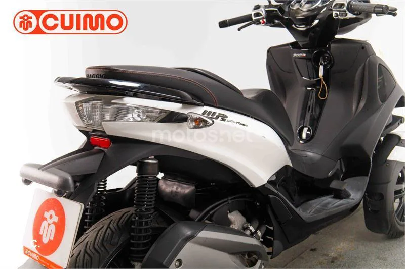 Piaggio MP3 Yourban 300 – Vista 16