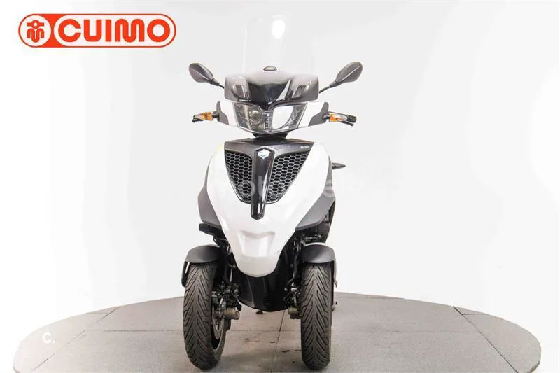 Piaggio MP3 Yourban 300 – Vista 10