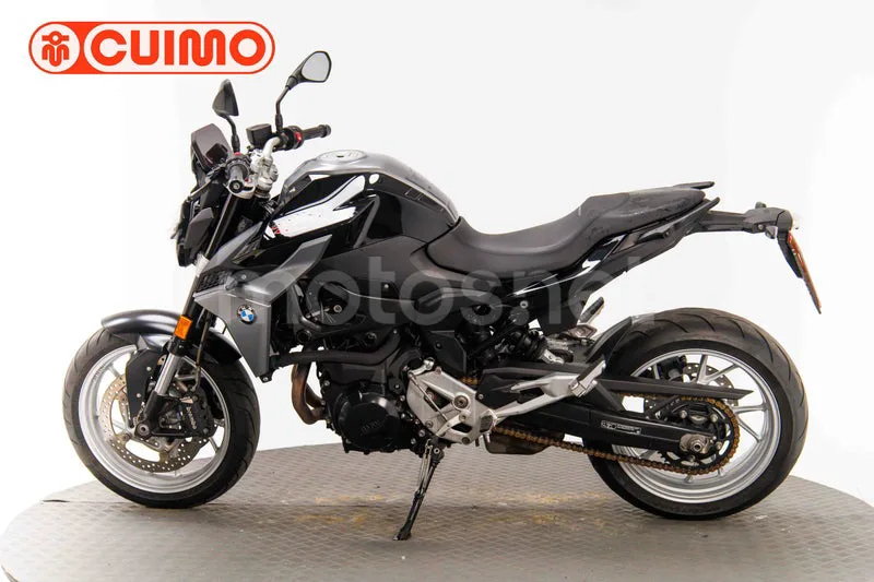 BMW F 900 R – Vista 16