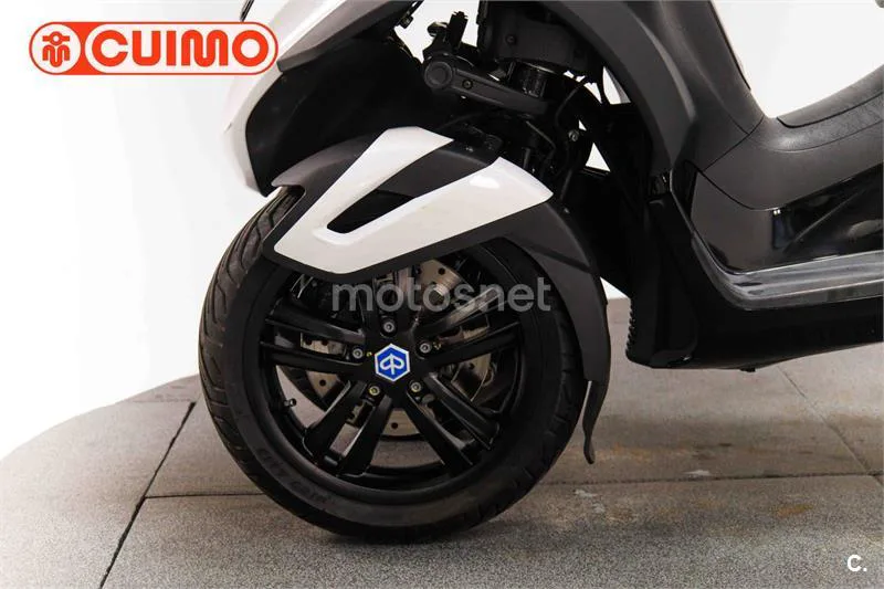Piaggio MP3 Yourban 300 – Vista 19