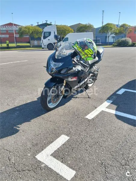 Suzuki GSX-R600 – Vista 6