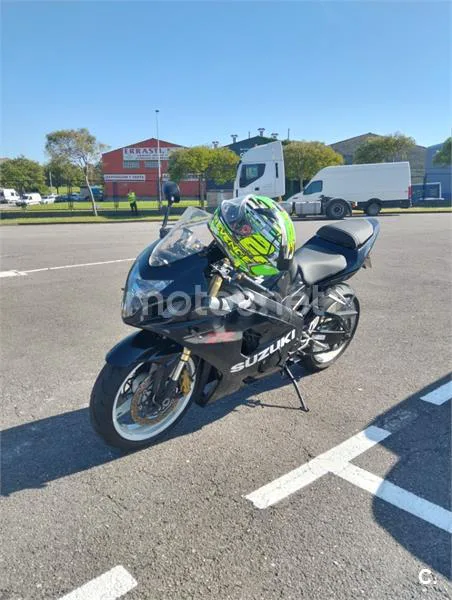 Suzuki GSX-R600 – Vista 7