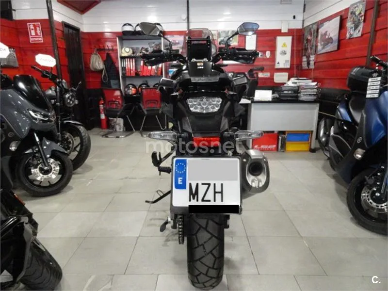 Suzuki V-Strom 1050 – Vista 7