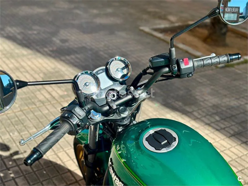 Kawasaki Z650 – Vista 17